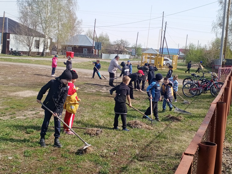 Субботник.
